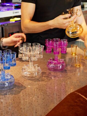 6-Shot Glass Dispenser Holder Wine Whisky Beer Dispenser Rack Bar Accessory Drinking Party Games Glass Dispenser